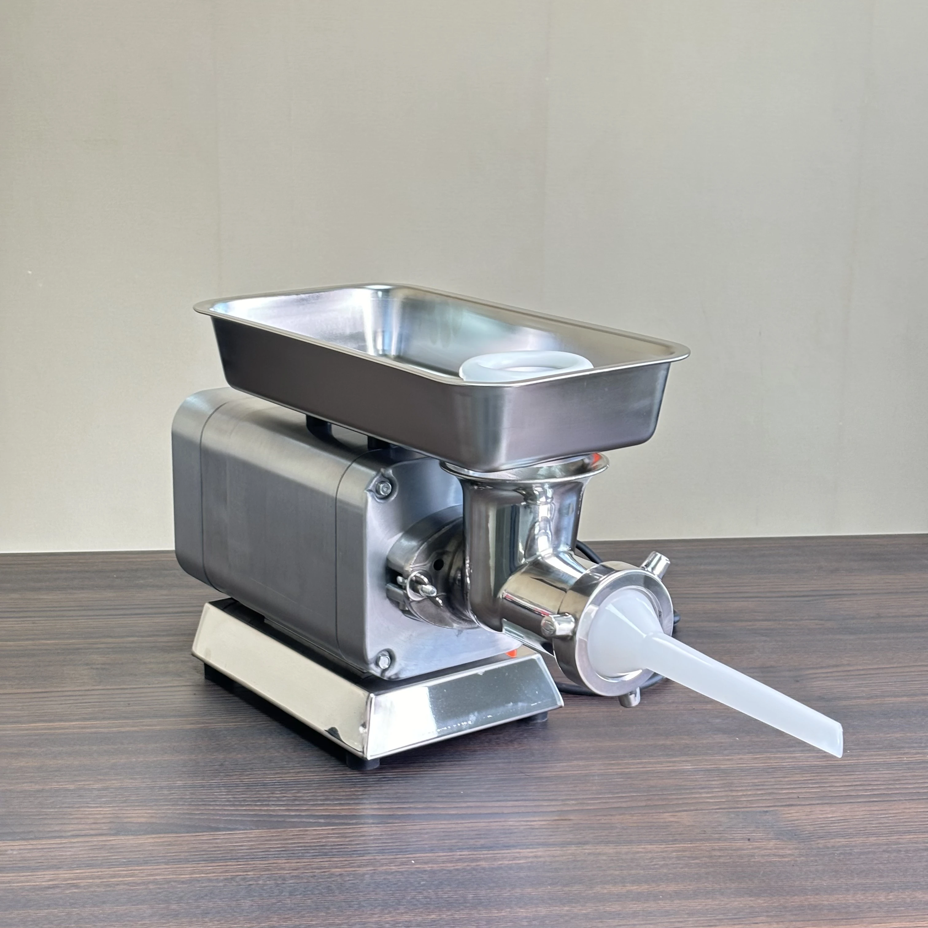 Profesjonalna maszynka do mielenia mięsa 1.5HP 220V do wołowiny, wieprzowiny, kurczaka, miękkich kości, elektryczna 220V RY-22S Farm Industries