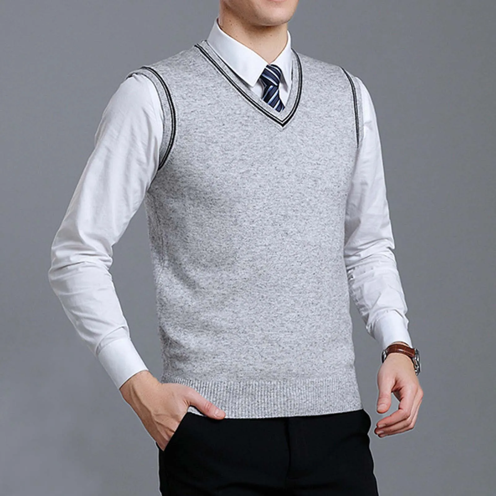 

Winter Warm Men's Jumper Vest Men's Fashion Casual Solid Colour Bottoming Shirt V-Neck Jacquard Shoulder Sleeveless Jumper Vest