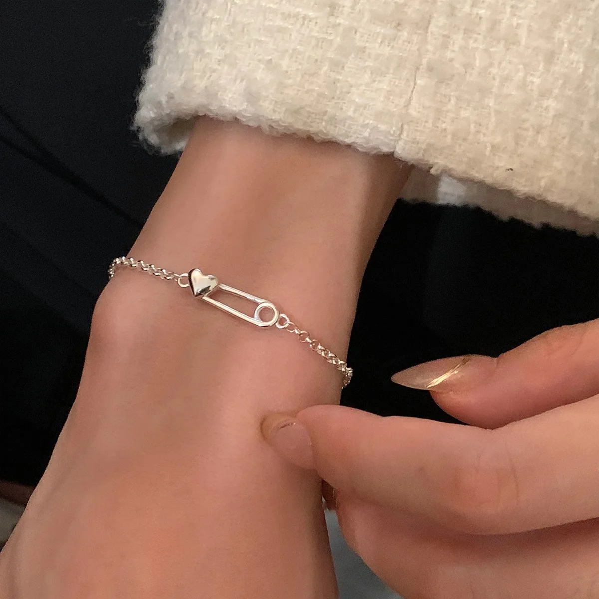 PANJBJ 925 Sterling Silver Love Heart Paper Clip Shape Bracelet for Women Irregular Design Trend Jewelry Gift Dropshipping