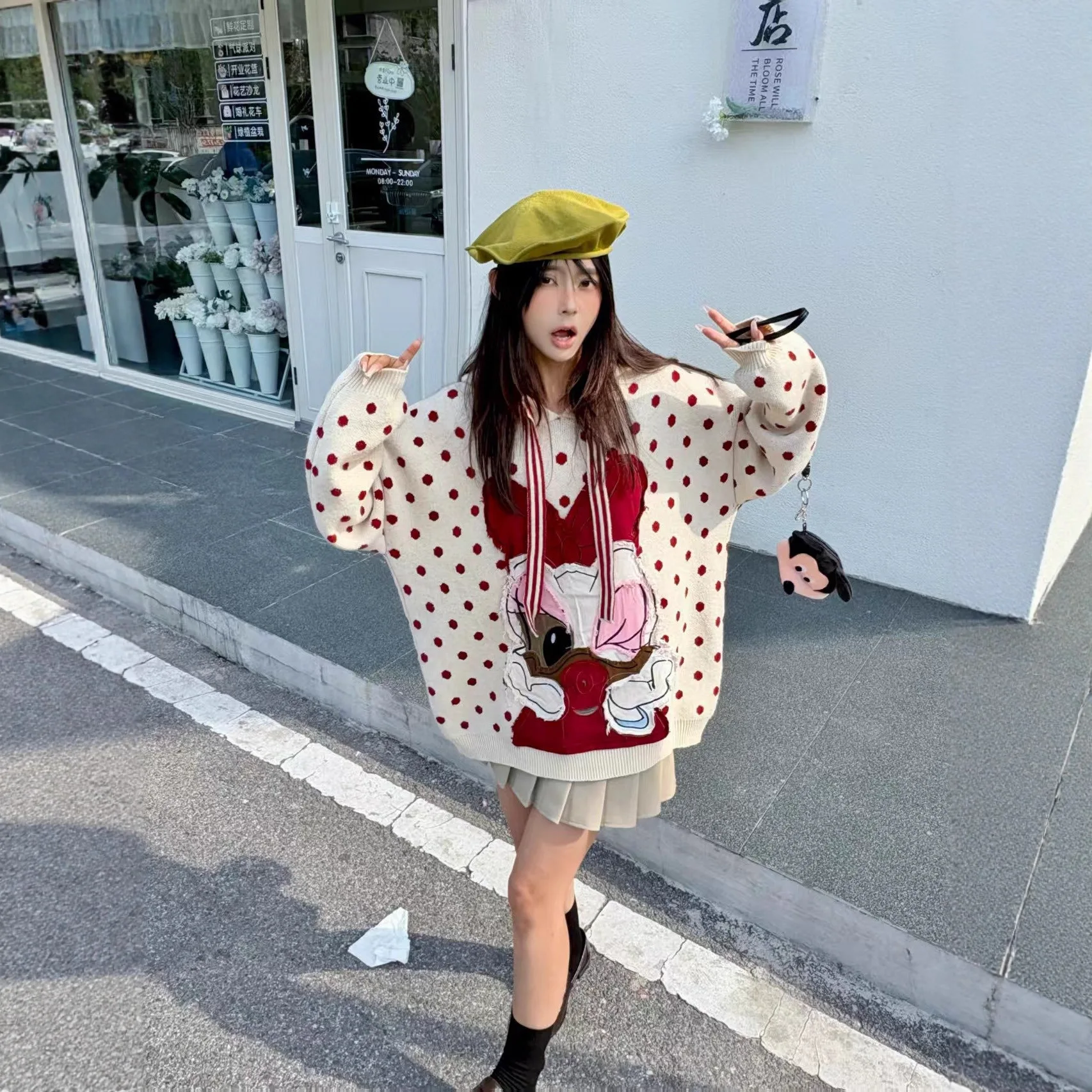 2025 Otoño Invierno americano Retro Color-Block Polka Dot sudadera con parche de pato de dibujos animados suéter suelto con capucha mujeres