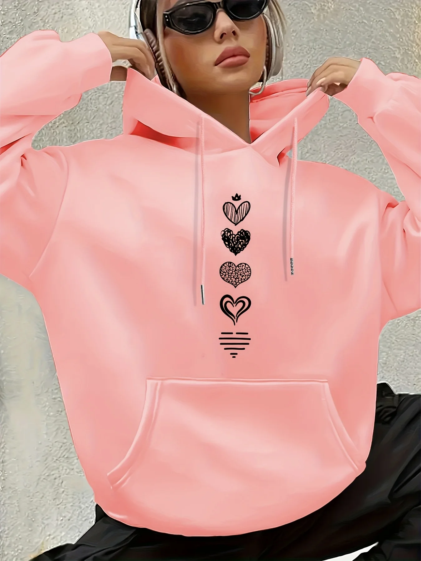 2025 Herbst und Winter Damen Casual Hoodie Geometrisches Muster Kapuzenkragen Herbst und Winter Freizeitkleidung Persönlichkeit Y2K Top