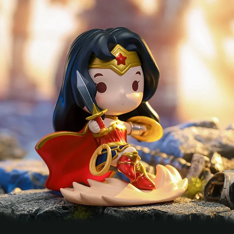 POP MART X DC Justice League Serie Blind Box Mystery Box Kawaii Ornamente Figuren Home Decor Desktop Modell Puppen Gilrs Geschenk