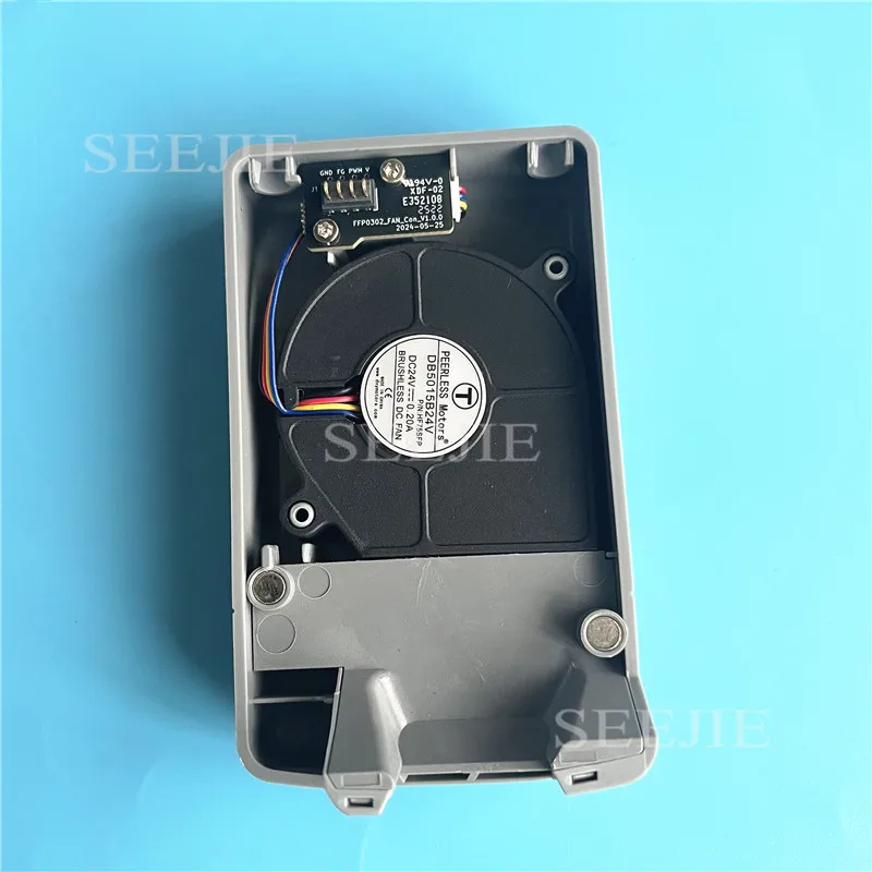 Couvercle avant d'extrudeuse de remplacement avec ventilateur 5015 pour pièces d'imprimante 3D Flashforge AD5X