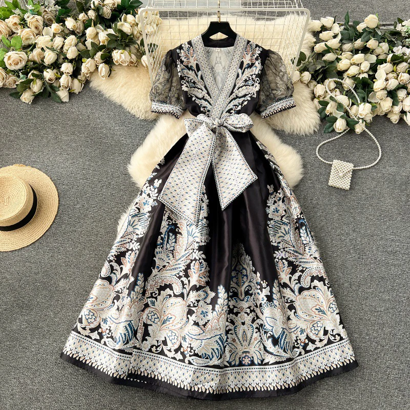 2024 New Palace Style Women\'s Dress Spring Summer Lace Puff Short Sleeve Belt Pocket V Neck Bohemian Loose Female Clothes Dress