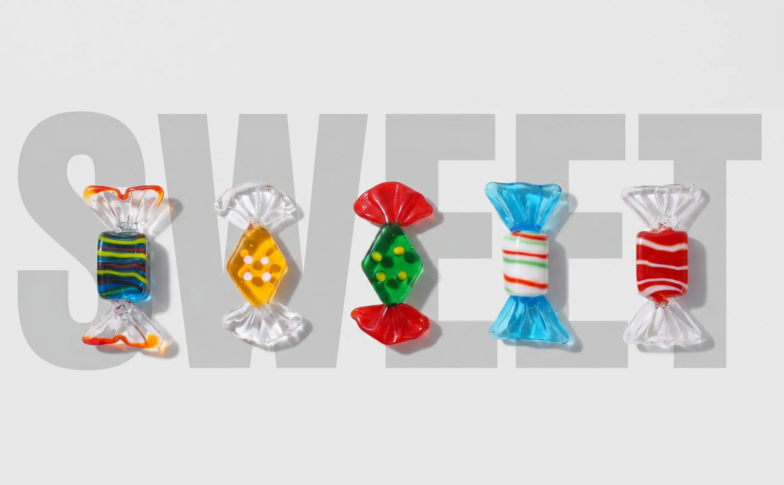 12Pcs Funny Candy Prop Material Warm Decor Shopping Mall Store Office Decor Colorful Candy