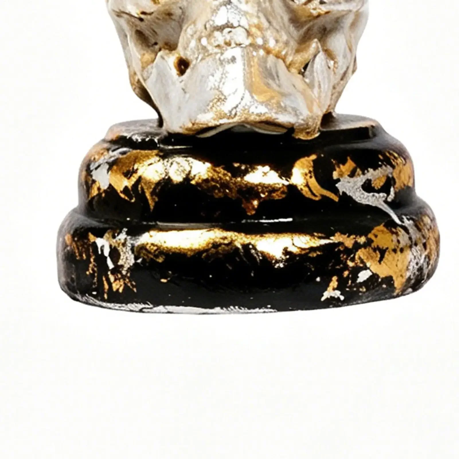Candlestick Holders Two-Tone Resin Spooky Table Decor Skull Candlestick Halloween Decorations For Indoor Home Living Room