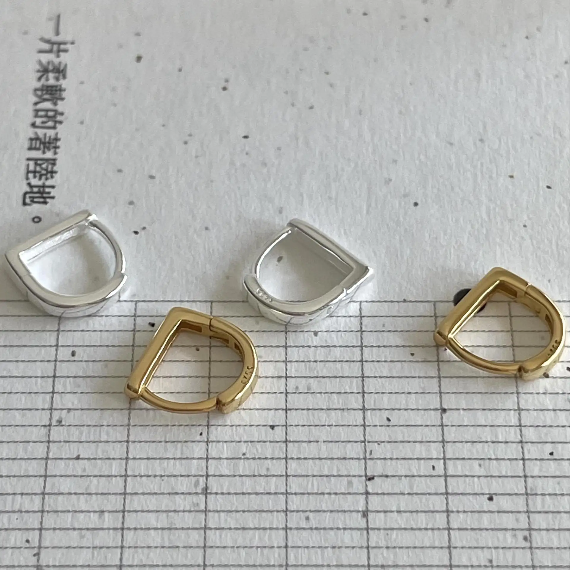 Earrings Silver 925 Letter D Ear Circle Simple Unique Beautiful Elegant Jewelry Women's Earrings Pendientes Mujer JJHE118