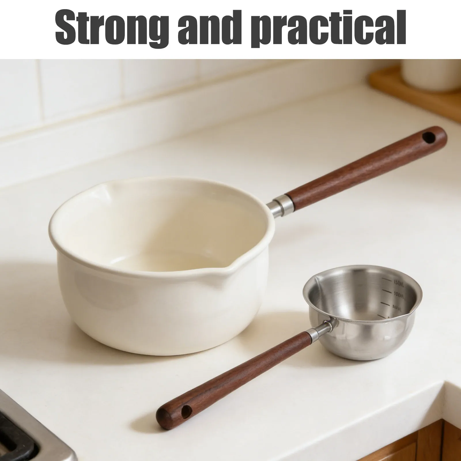 

Половник из нержавеющей стали с двумя носиками, длинной деревянной ручкой и мерной шкалой для соусов, рагу и супов