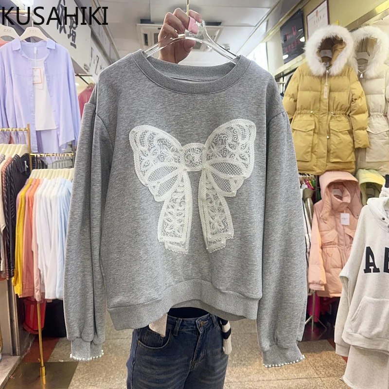 KUSAHIKI Fleece Hoodie Long Sleeved Women\'s Korea 2023 Autumn/winter Pullover Round Neck Embroidered Bow Causal Sweatshirt Top