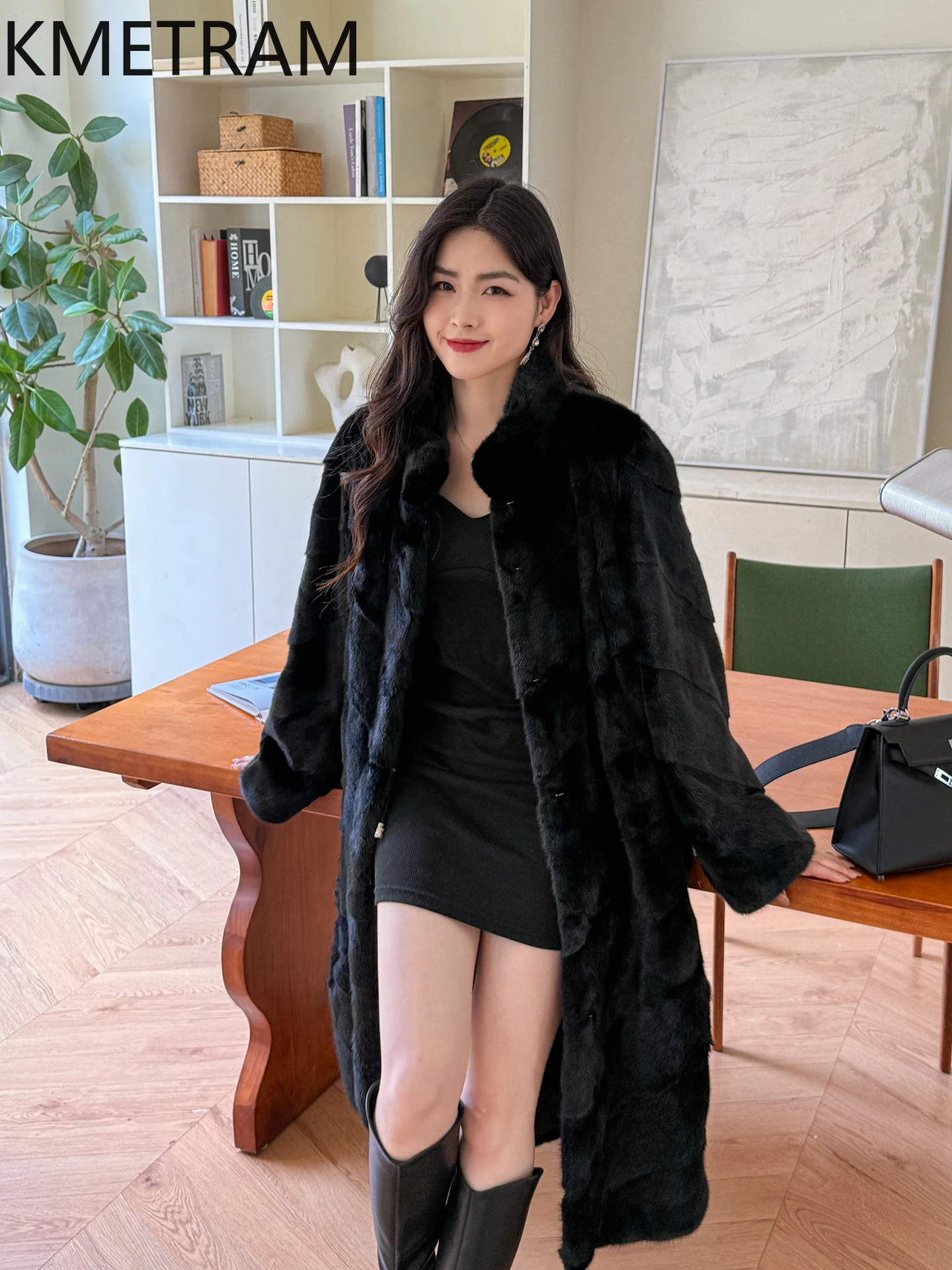 KMETRAM 100% معاطف فرو المنك الكاملة المخملية الطبيعية ملابس نسائية طويلة معطف فرو حقيقي للشتاء الأسود 2025 ملابس خارجية جديدة أربعة