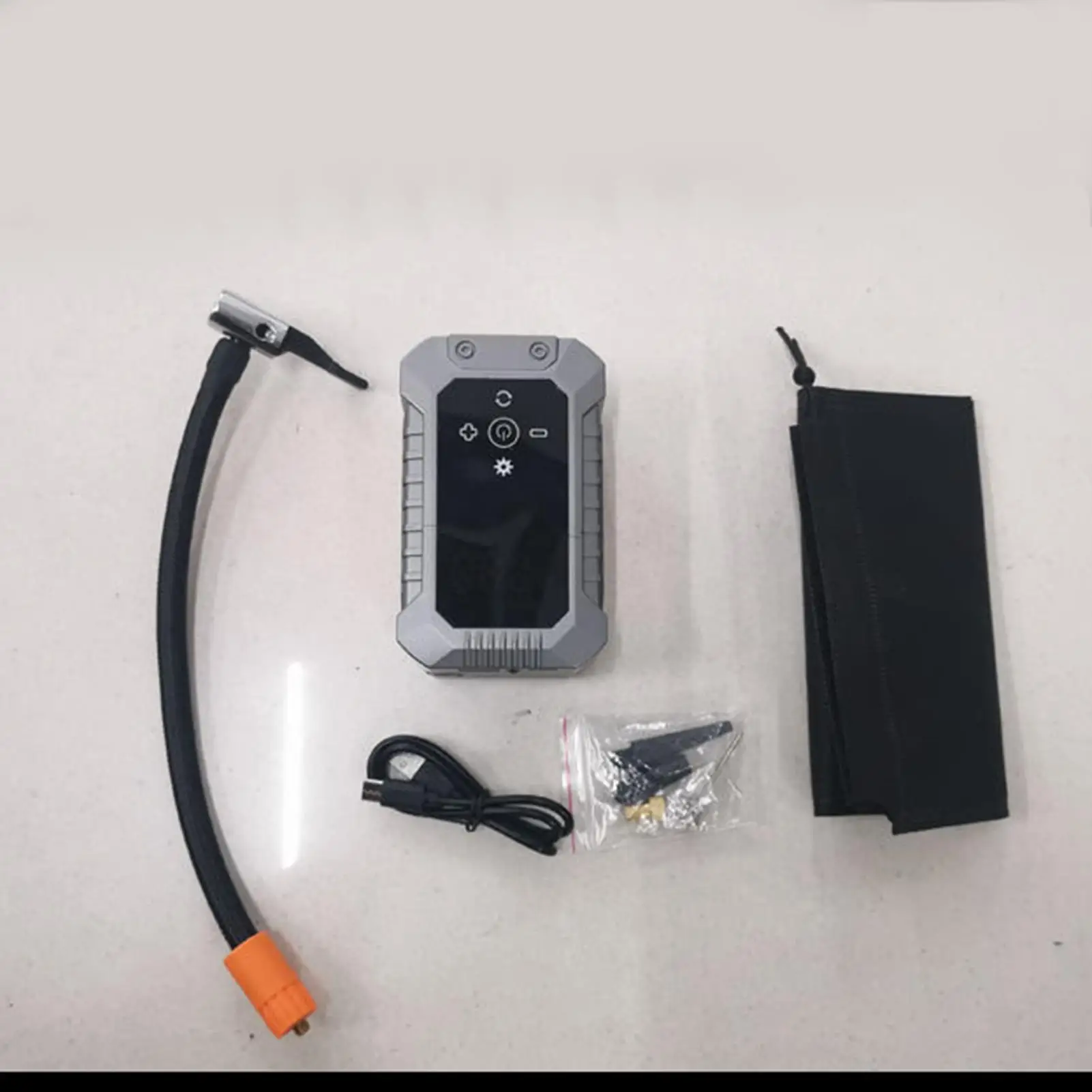 

Портативный насос для накачивания автомобильных шин, небольшой компрессор, электрический беспроводной шинный насос с цифровым манометром для шариков