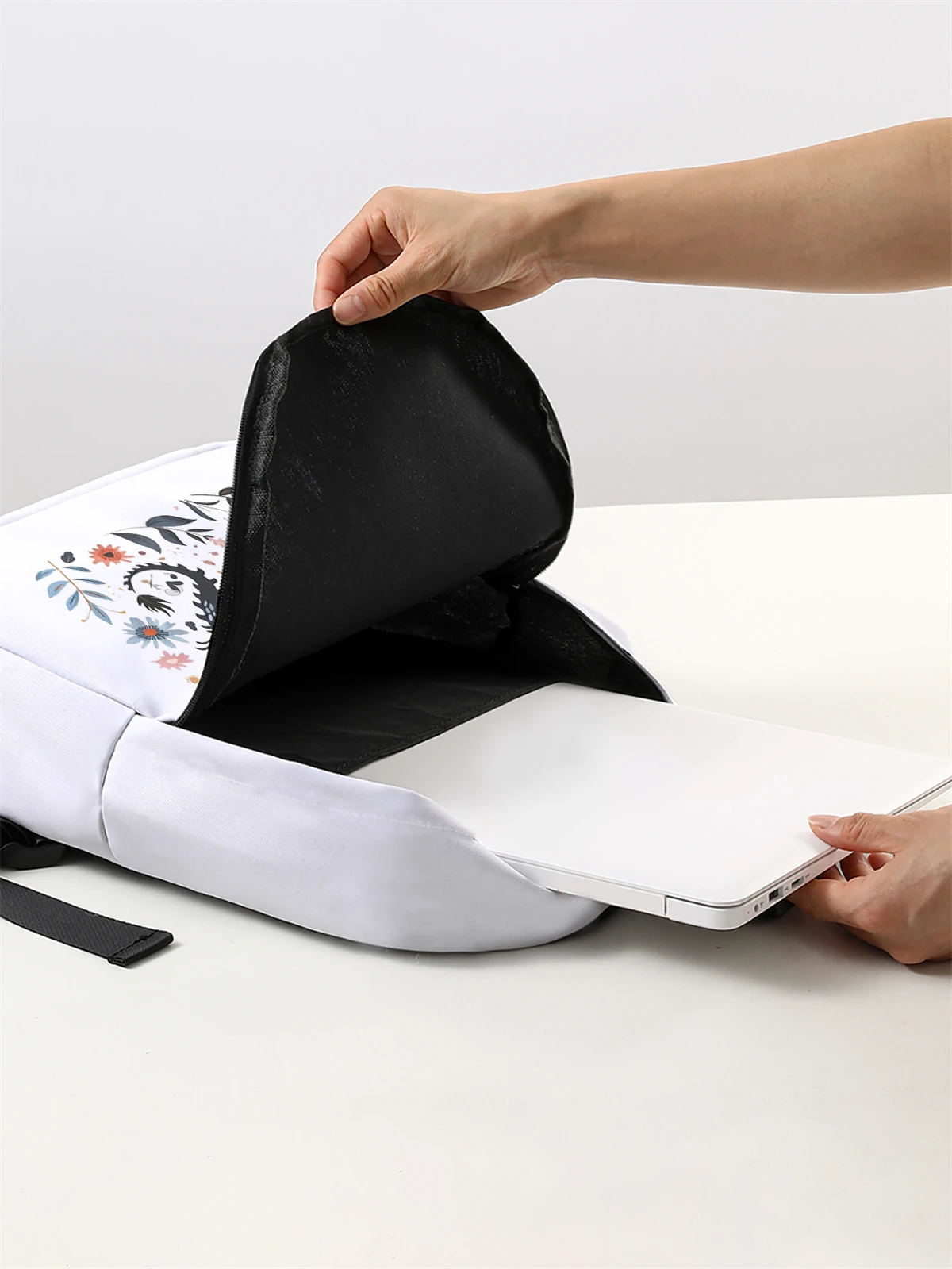 حقائب ظهر جامعية جديدة ذات سعة كبيرة للرجال والنساء، وأجهزة كمبيوتر محمولة عصرية للنساء، وحقائب ظهر، وحقائب سفر لطيفة للفتيات