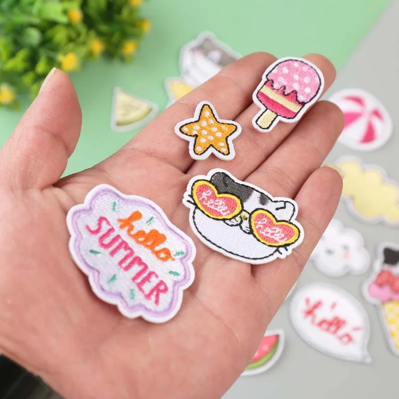 5 Pieces Diverse Iron-on Embroidery Patches Watermelon Ice-cream, Rabbits Clothing Bag Decoration, Cartoon Animal Back Glue