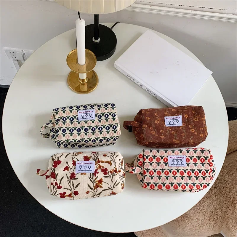 Women's Cosmetic Bag Corduroy Flower Lipsticks Makeup Bag Korean Student Pencil Case Travel Makeup Brushes Bag Neceser Organizer