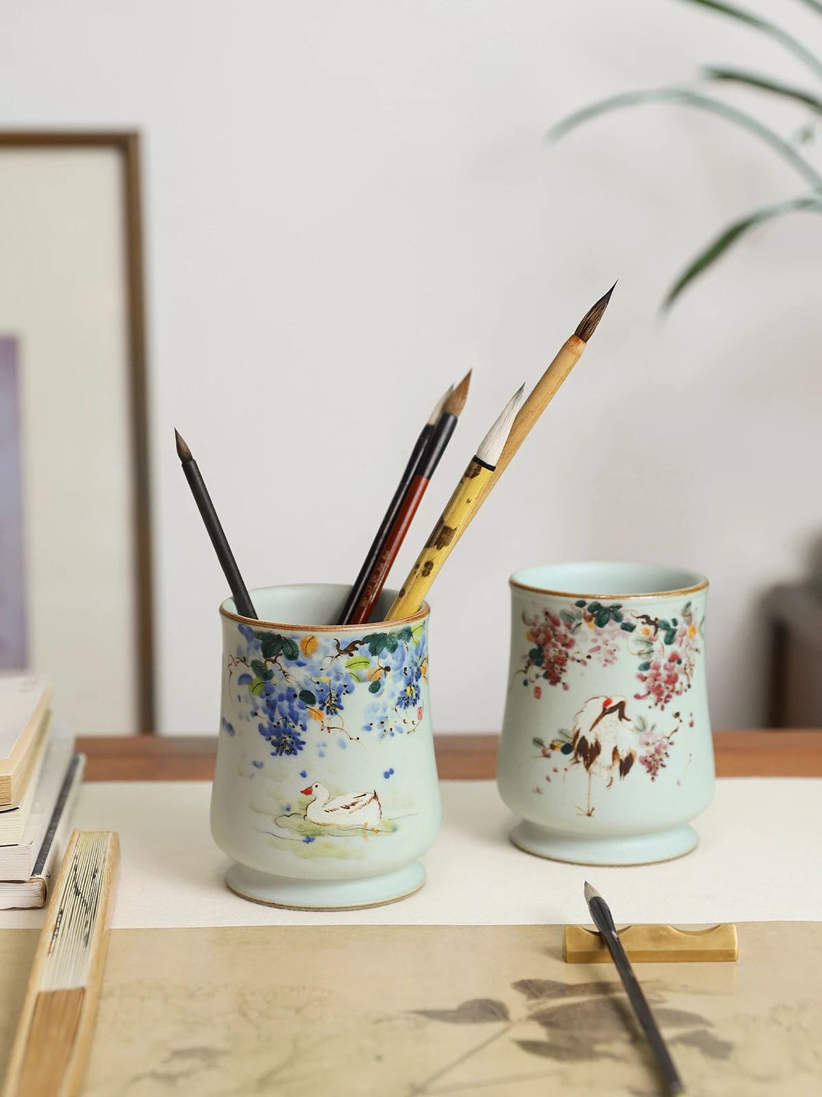 Fangwuji Jingdezhen Ceramic Pen Holder Cultural Creative Ceramic Storage Organizer Chinese Calligraphy Paintings Decorative P...