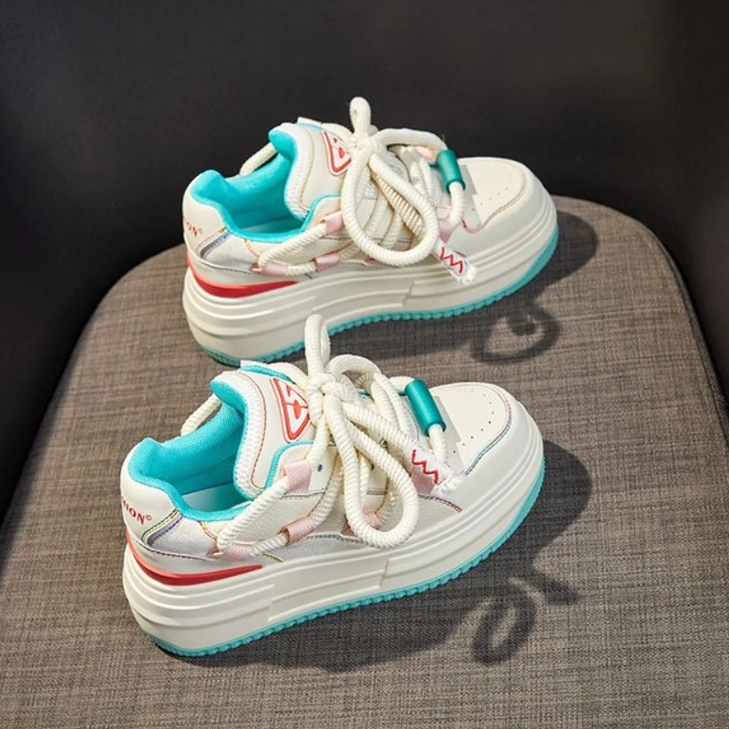 

2025 сезонное обновление, облегающие белые кроссовки для женщин, эргономичная универсальная летняя обувь ​