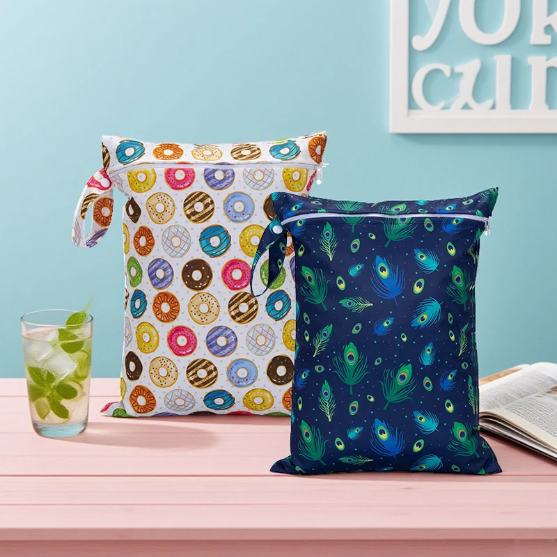 Large Capacity Reusable Wet Bag - 30x40cm Waterproof, Ideal for Beach, Swimming & Baby Diapers, Custom Print, Factory Direct