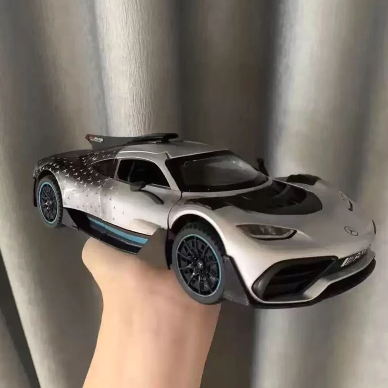

1:24 Mercedes-Benz ONE Sports car Alloy Diecasts Metal Toys Vehicles Car Model Simulation Sound Light Collectble Kids Gifts C144