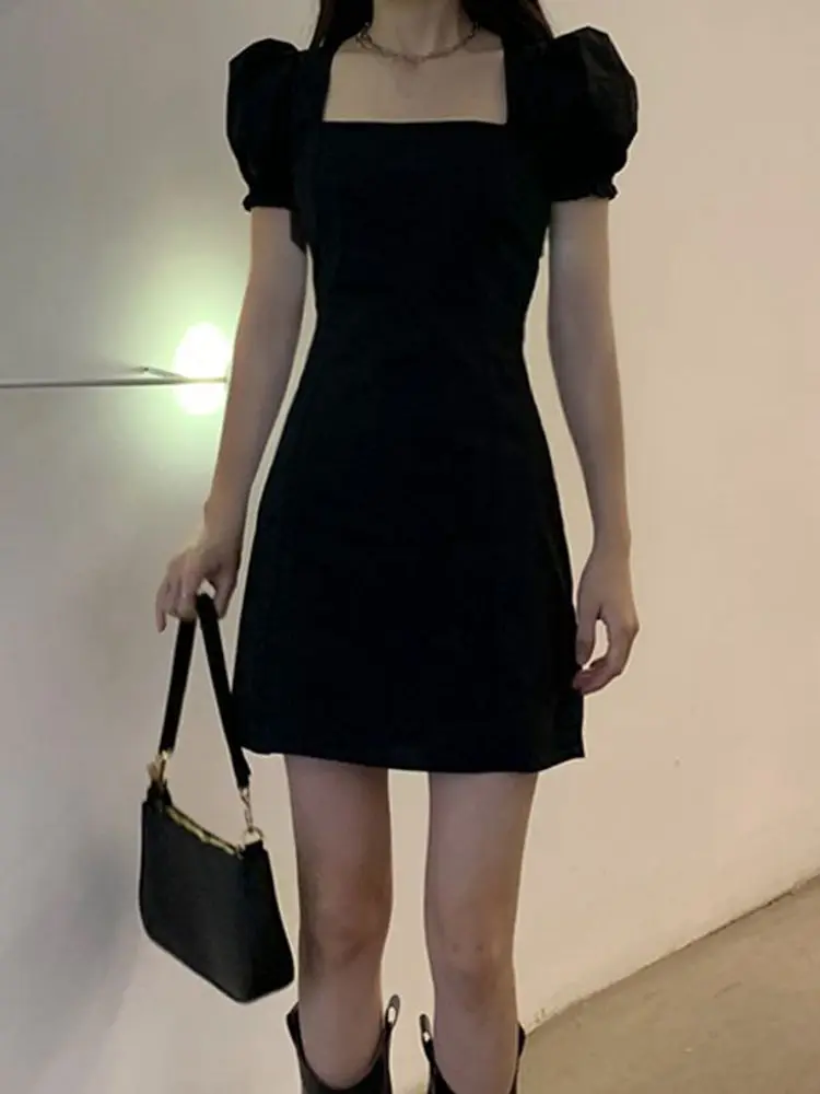 فستان صيفي أنيق بأكمام قصيرة باللون الأسود الصغير للنساء النسخة الكورية فستان نسائي بياقة مربعة حلوة وتنورة قصيرة على شكل حرف a #2
