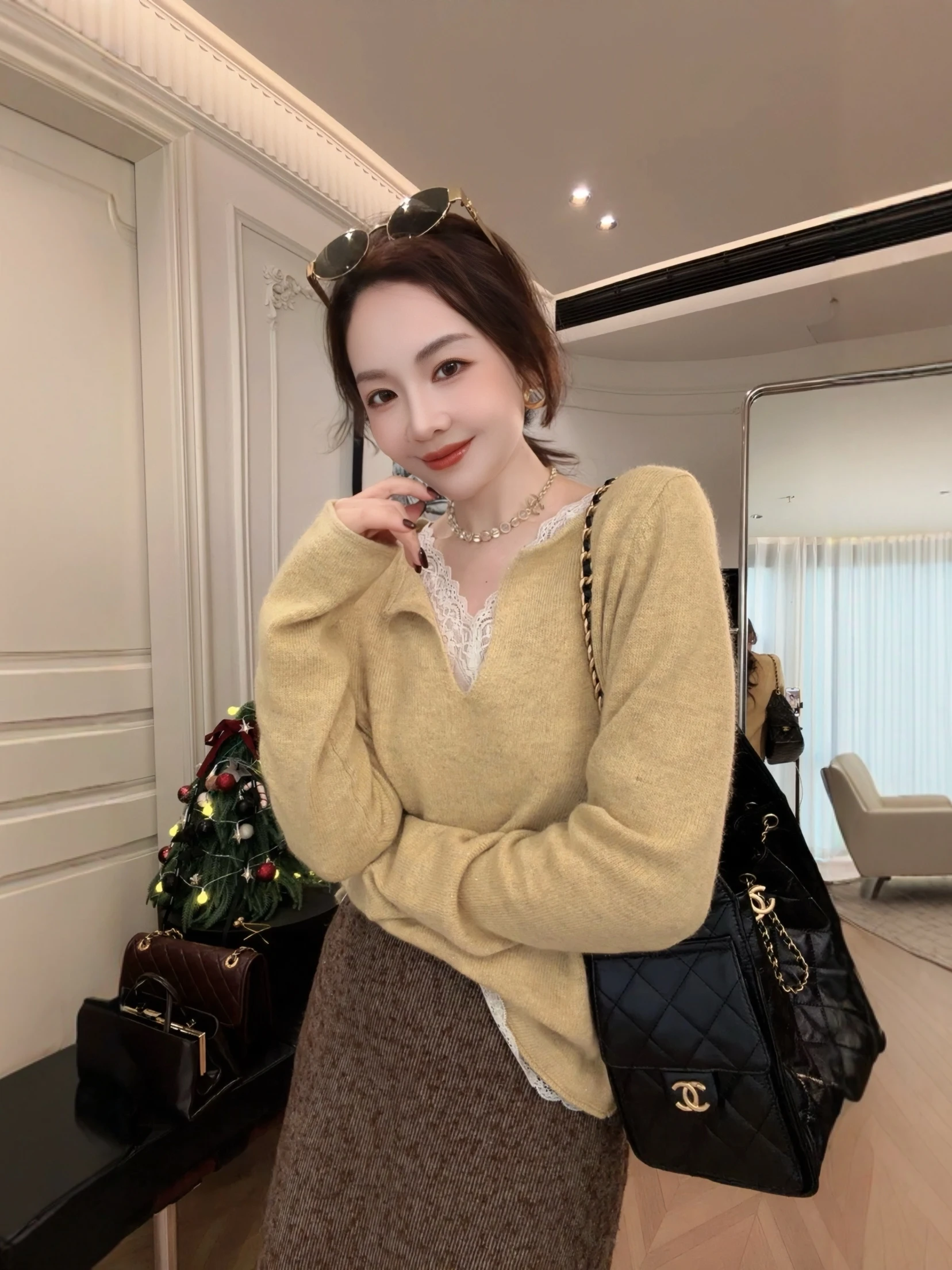 

Ele V-ne Lace Knitted Sweater PINZIKO Large Rabbit Bear Plu Wool Versatile Quali Top for Ladies Spring Season