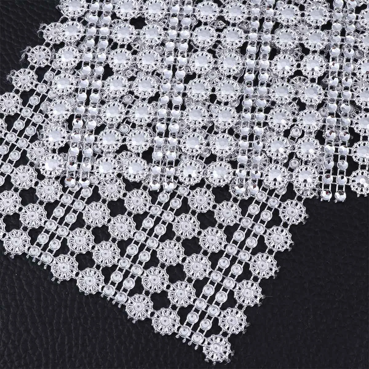 1 ヤード 16 行クリスタルリボンメッシュラップフェイクラインストーン花の形の装飾結婚式ブライダルシャワー誕生日パーティー花瓶ケーキ