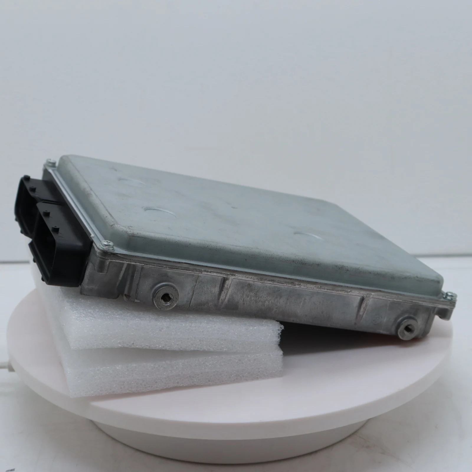 8- 98204685 -1 for Isuzu Ecu with Program 4Hk1 Engine Control Unit Suitable for Hitachi Zx200-3 Sh210-5 Cx210B Sh240-5 8982046851