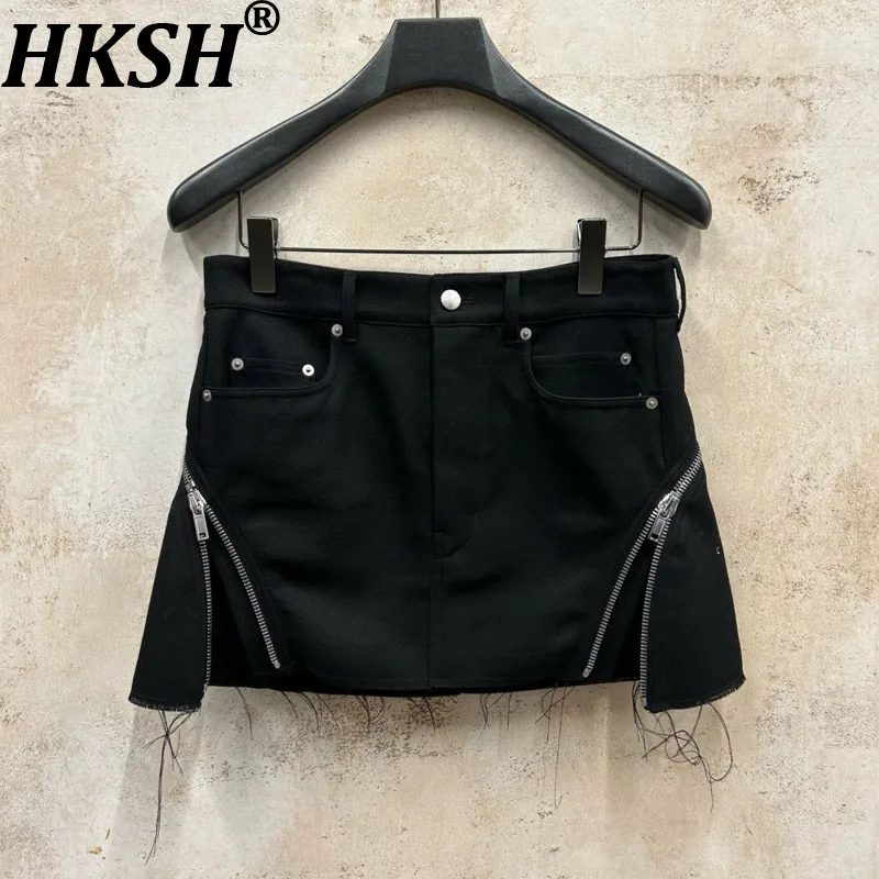 

HKSH Women Short Skirt Dark RO Style Double Zipper Wrap-around Frayed Edge Slim Fit Chic Ins Mini Skirts New Summer 2026 HK19437