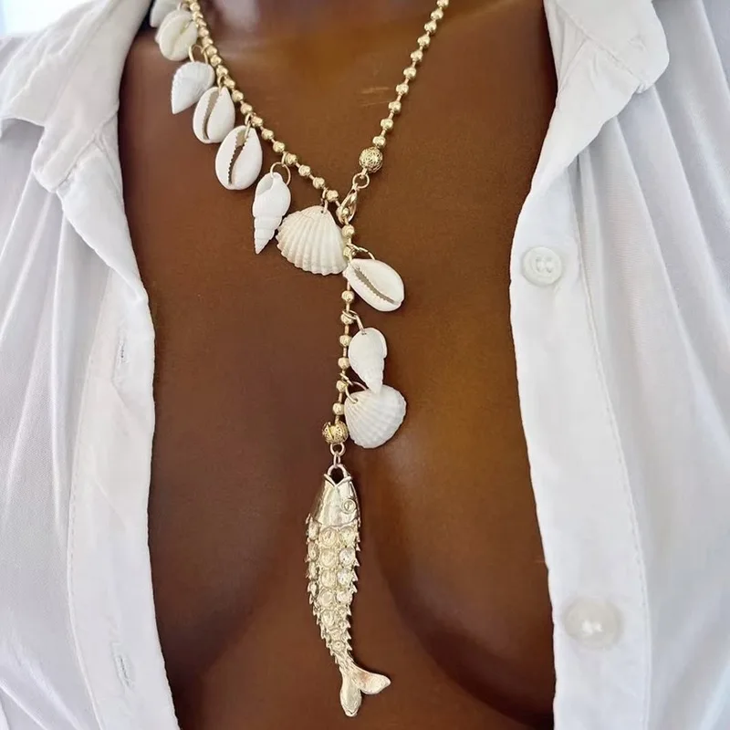 

2025 New Fashion Bohemian Style Shell Conch Sea Star Hanging Point Pendant Clavicular Chain Design Clavicular Chain Fashion