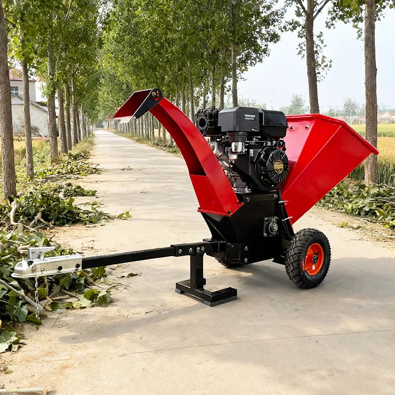 2025 Portable tree chipper - Home use - Orchard tree branches and wood shredder - Small tree chipping machine