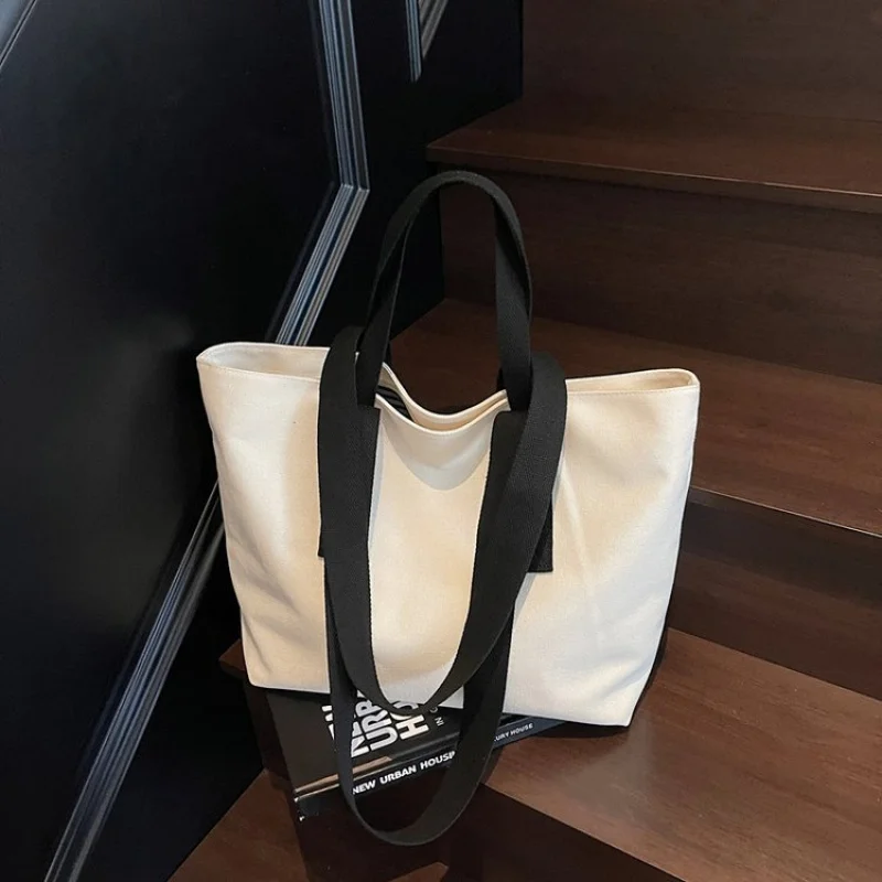 

Elegant-looking-chic 2025 New Ladies Luxury Brand Leather Crossbody Bag Famous Designer Popular Classic Simple​