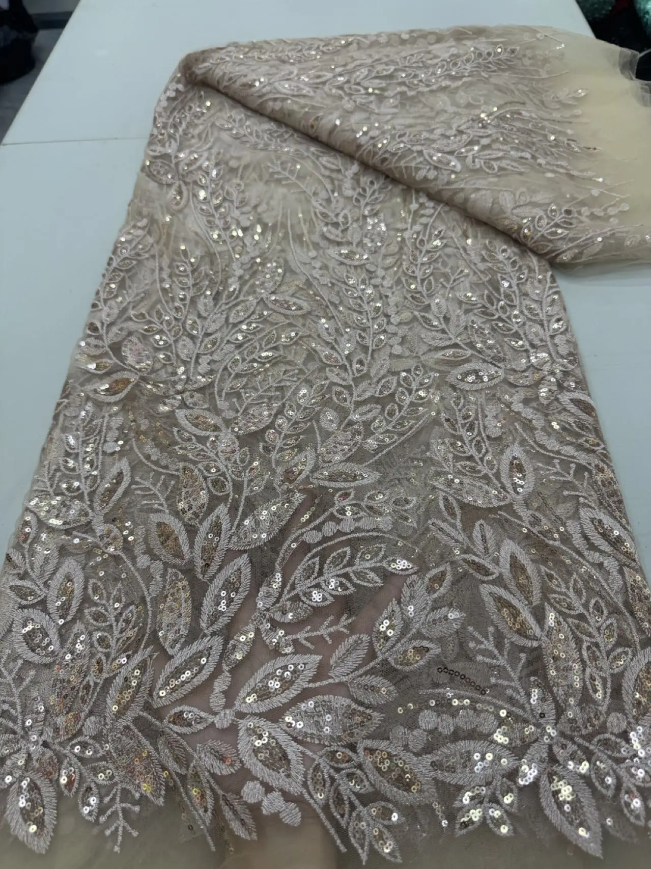 

Luxury African Mesh Lace Fabric,Sequin,For Sewing,Clothes,Tulle,Wedding Evening Dresses,Embroidery,5 Yards Fabrics By The Meter