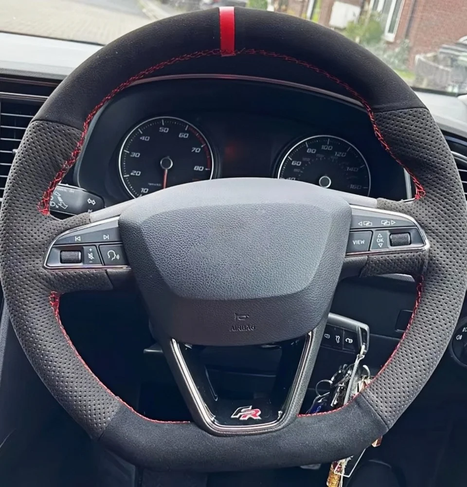 Handgenähter Lenkradbezug aus Wildleder für Seat Leon Cupra R, Leon ST Cupra, Leon ST Cupra, Ateca Cupra, Ateca FR – Detail 1