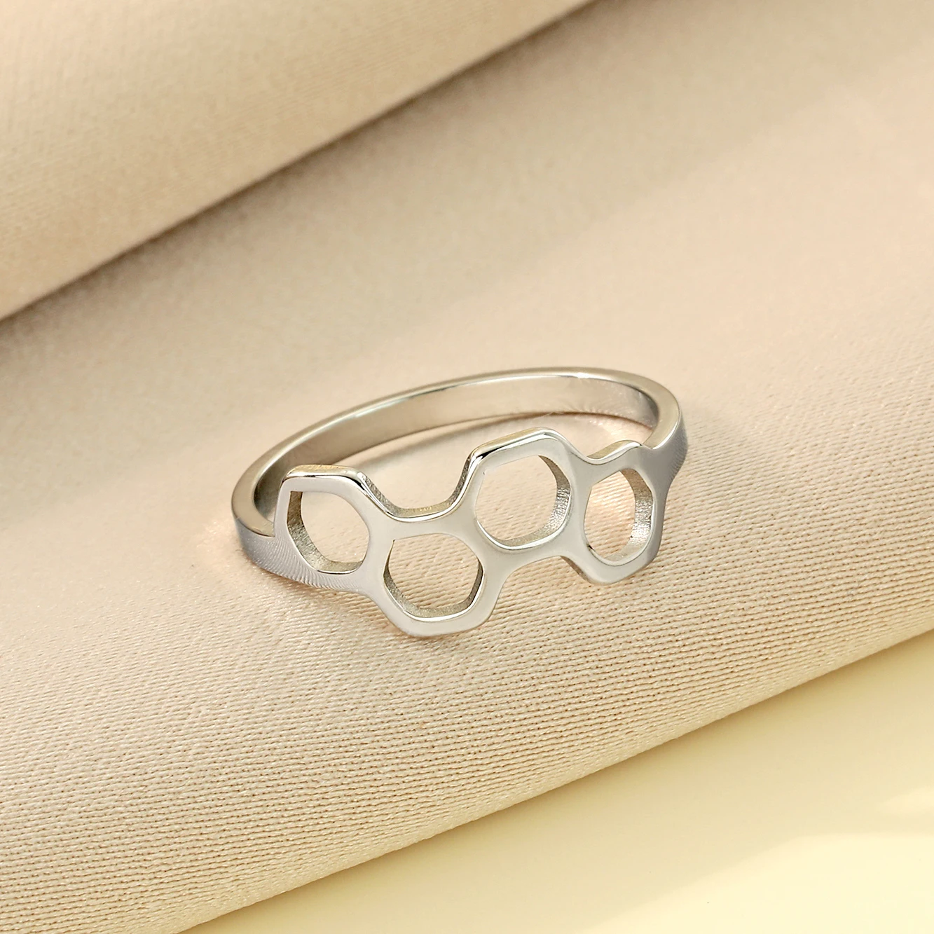 CHENGXUN Bee Ring Dainty Honey Comb Ring Nature Ring Stainless Steel for Men and Women