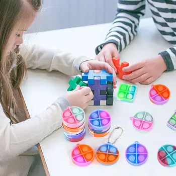 10 最佳銷售 彈出式鑰匙圈 - №8