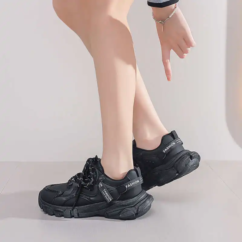 

Небесно-голубая обувь высокого качества на нескользящей подошве для женщин, повседневные кроссовки, женские лоферы, размер 41, женские спортивные солнечные хиты для бега