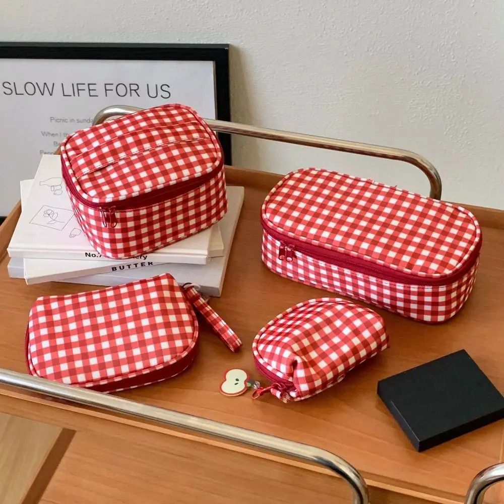 High Quality Red Grid Makeup Bag Multi-size Portable Toiletry Bag Cosmetic Pouch Women Cosmetic Bags & Cases