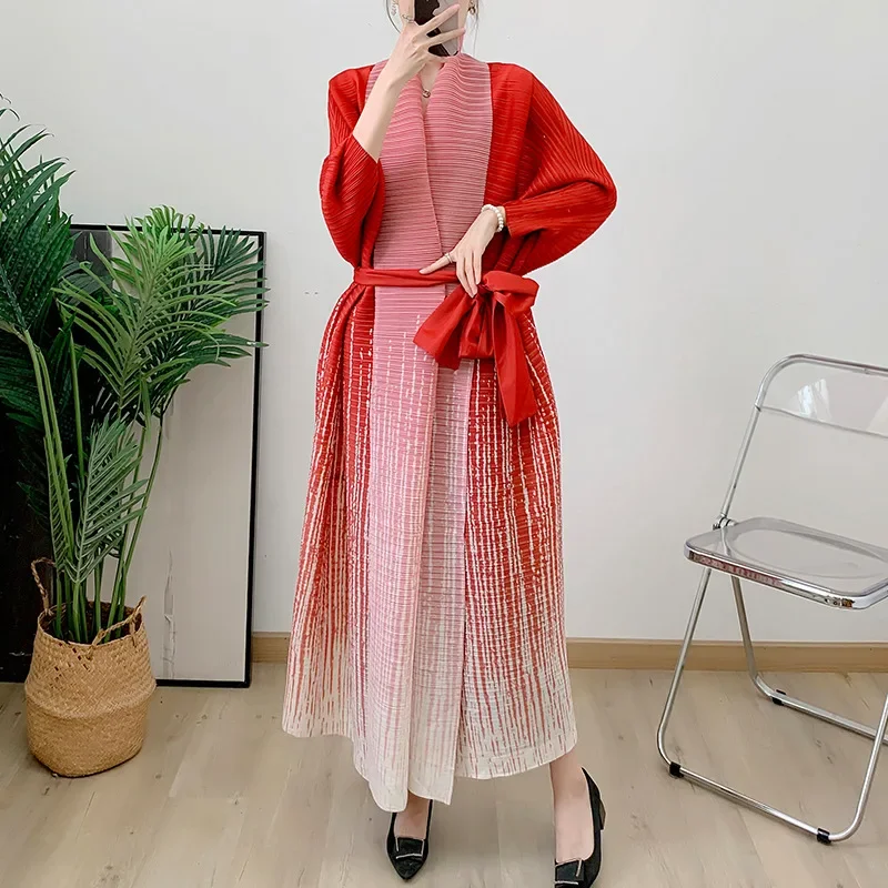 2024 Pleated Gradient abaya autumn Long Trench coat Women's Batwing Sleeve Lace-up Gathered Waist Windbreaker Fashion clothing