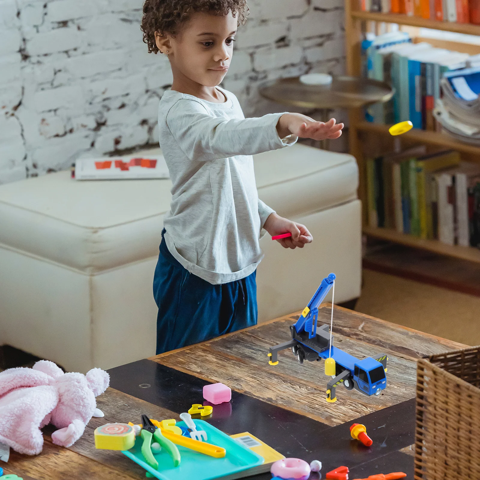 Plastic Big Crane Truck For Kids Construction Vehicle Movable Arm Fun Engineering Play Mini Lifter Truck