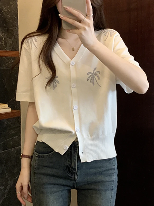 

plus Size Summer New Women's T-Shirt Embroidered Knitted Top Pure Style Belly Covering Short Sleeve V-Neck Casual Breathable