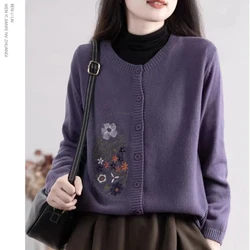 Shuffle Sound Explosive Loose Autumn and Winter Top Knitwear French Retro Fashion Versatile Foreign Embroidered Sweater Women