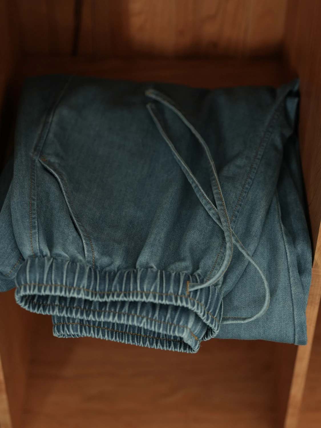 

Comfortable Loose Blue Jeans Casual Style Natural Waist Other Fabric Spring Season Ladies Fashion Rainy Day Wanderer