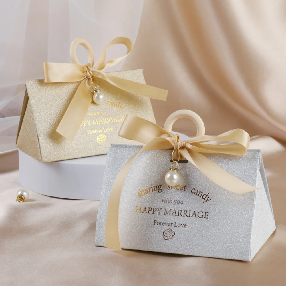 Candy Box Champagne Color Wooden Ring Triangle Wedding Candy Box With Fishtail Yarn Small Engagement Accompaniment Gift Box