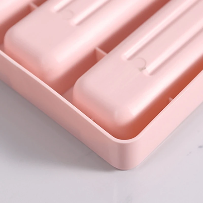 2/4 Cells Popsicle Molds Ice-Pop Mold for Frozen Ice Cream Maker with 50pcs Sticks Reusable for Homemade