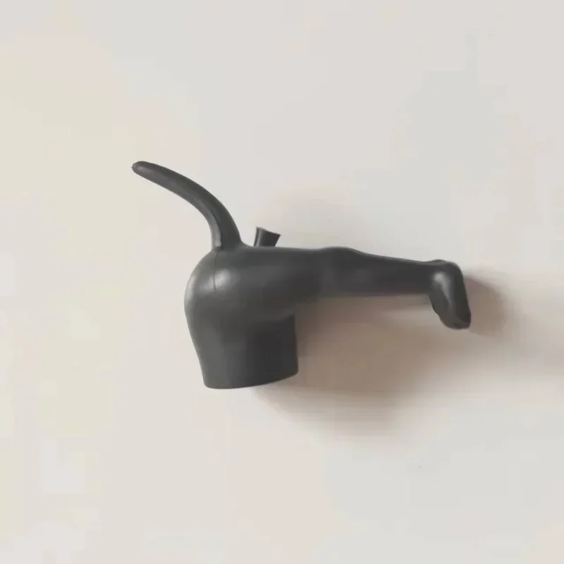 أنبوب الكلب بعقب معجون الأسنان توبر أنبوب معجون الأسنان غطاء القيء توبر موزع قبعة الحيوان أدوات مضحكة هدية للأصدقاء