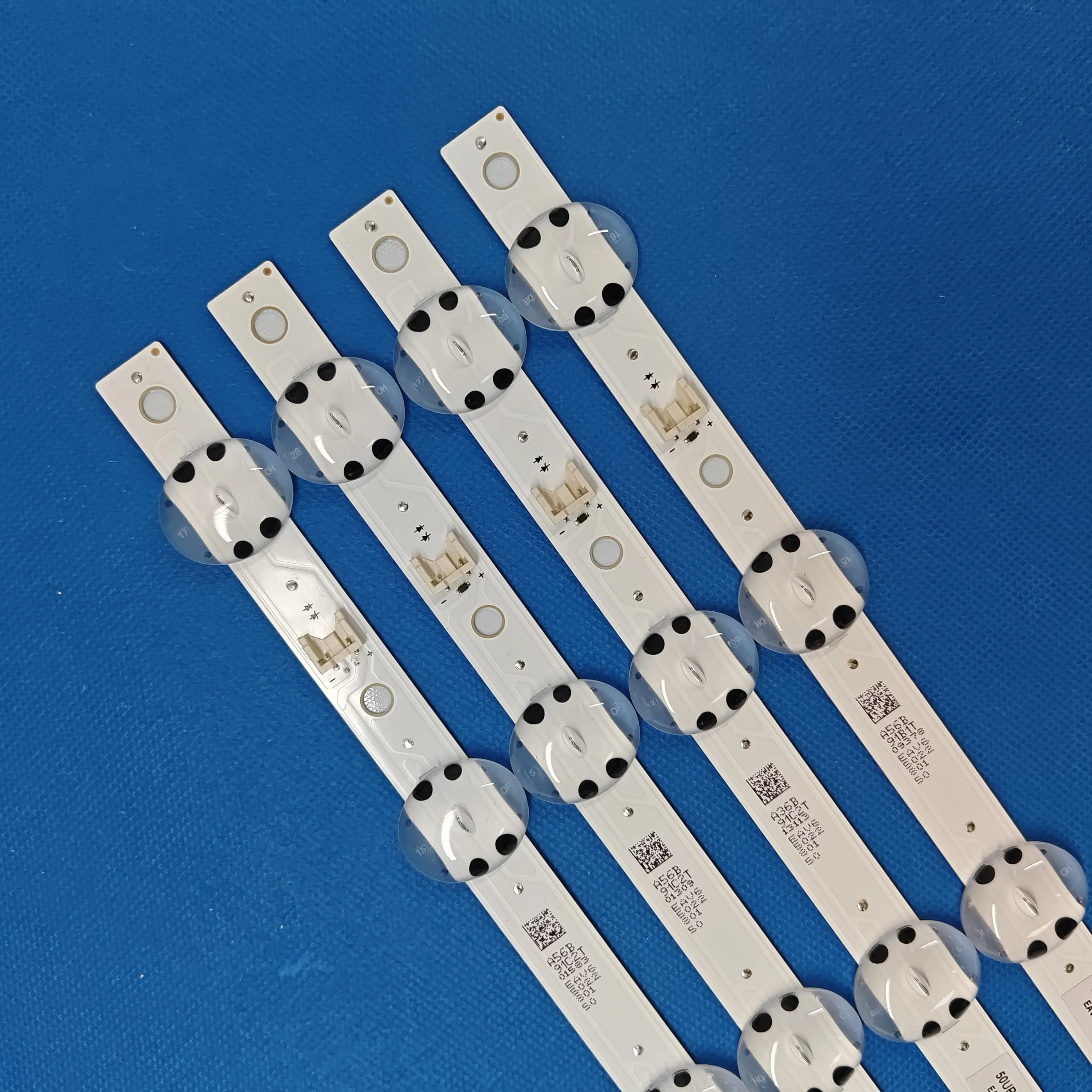 LED Strips for SSC_Y19_Trident_50UM73 LEDAZ_Y20_Trident_50UN73 50UM7300AUE 50UM7300PUA 50UM7360PSA 50UM7400PLB 50UM7450PLA