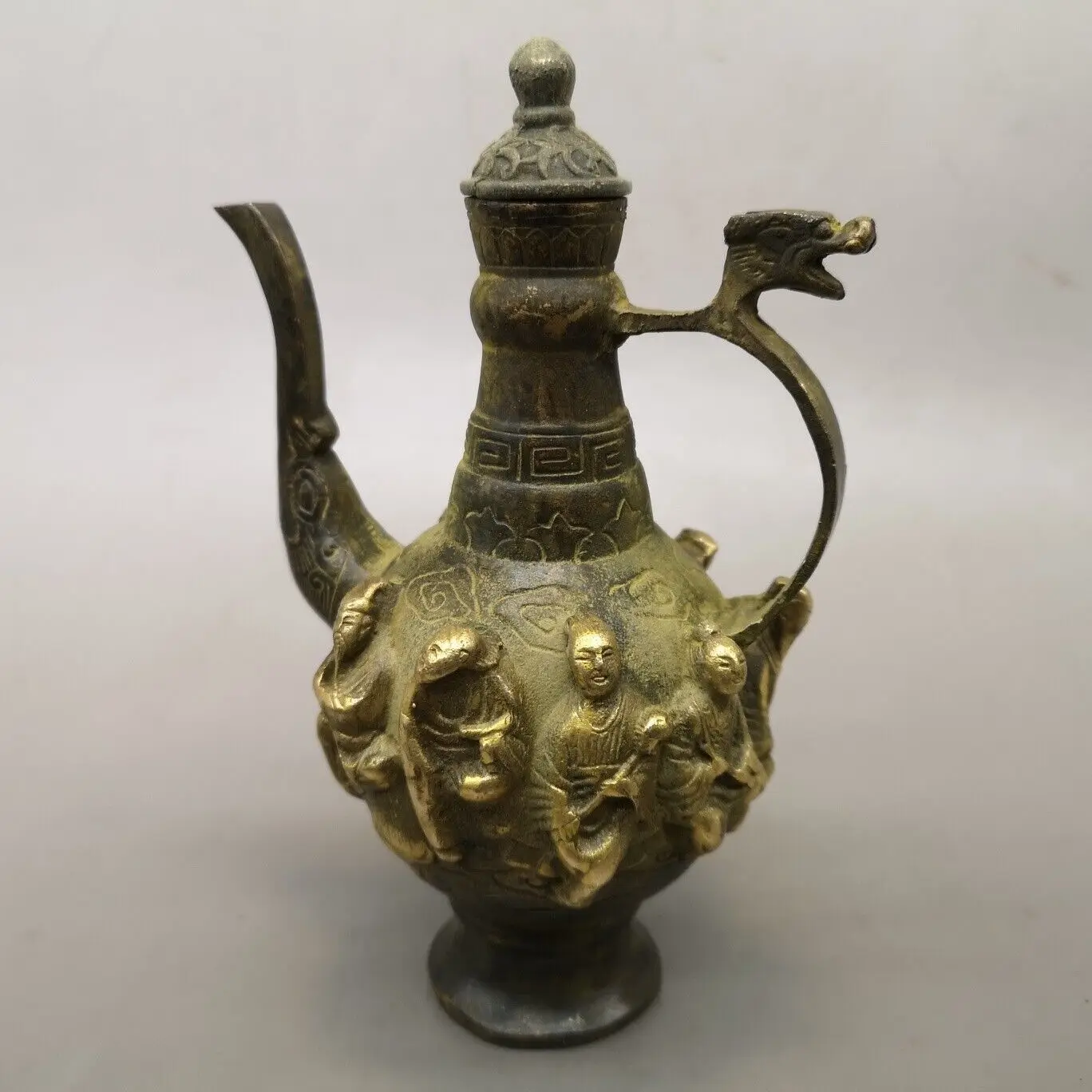 

Old Decorated Handwork Copper gilt Carven 8 Immortal Dragon Noble Tea Pot Flagon