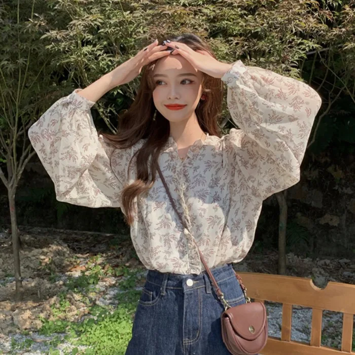 Elegant Long Sleeve Floral Print Shirt for Women Sweet Style Korean Commute Design V-Neck Button up Loose Fit Casual Top
