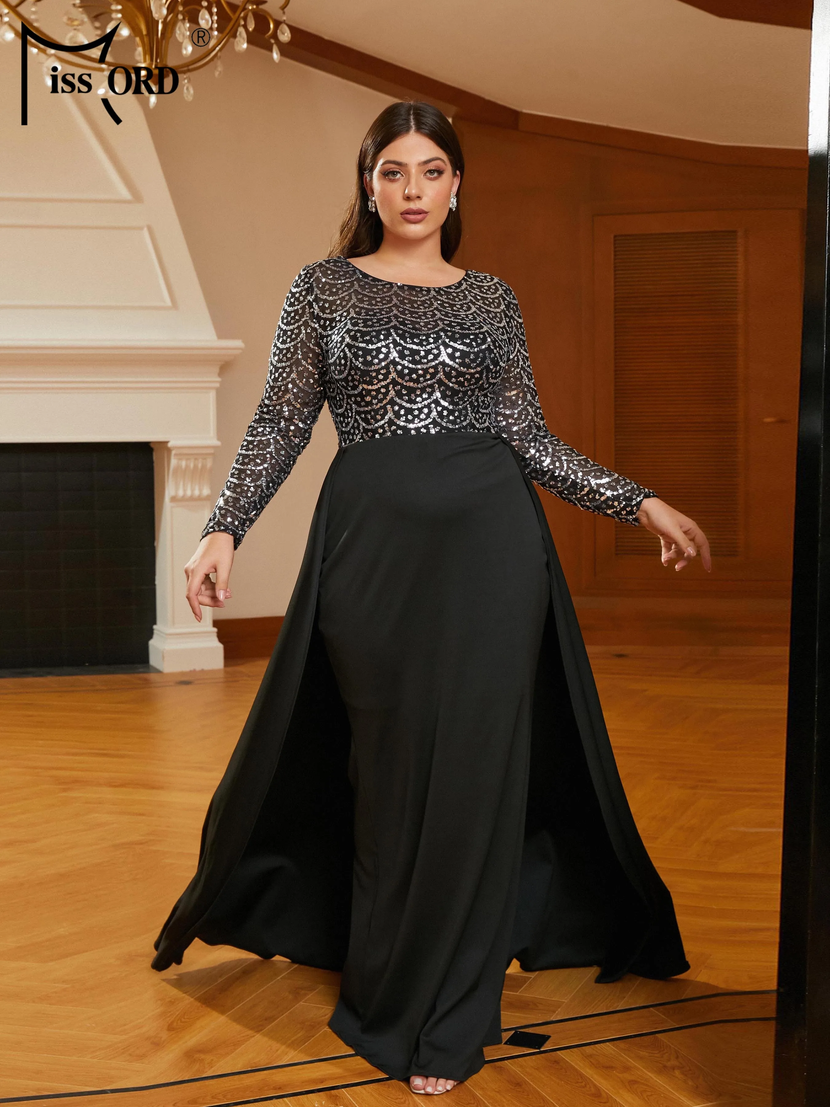 Missord Plus Size Round Neck Black Long Sleeve Sequin Panel A-line Prom Evening Dress