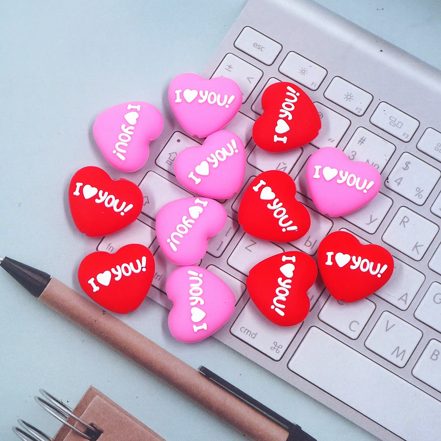 

Chenkai 10PCS Valentine's Day Silicone Focal Beads For Beadable Pen Silicone Heart Charms for Pen Making Silicone Character Bead