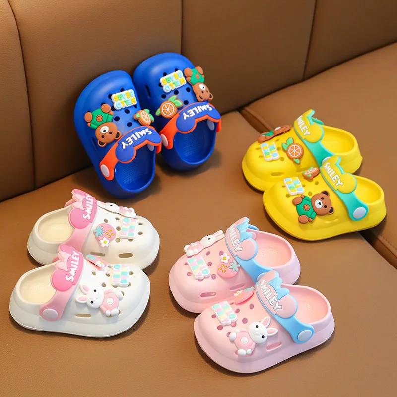 Summer Children Garden Sandals Shoes Boys Girls Beach Sandal Kids Lightweight Breathable Cute Cartoon Slip On Mules Baby Slipper